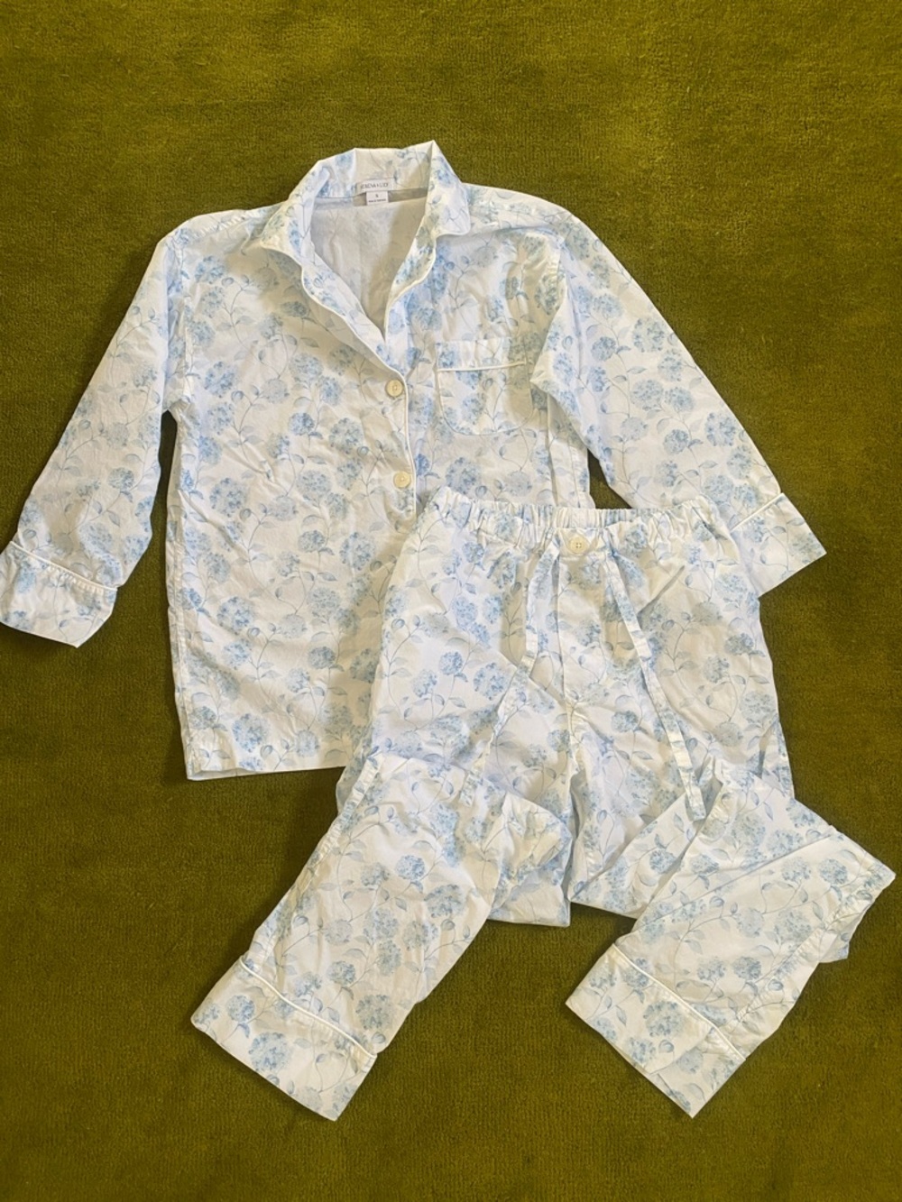 Serena & Lily Blue and White Floral Cotton Pajama Set